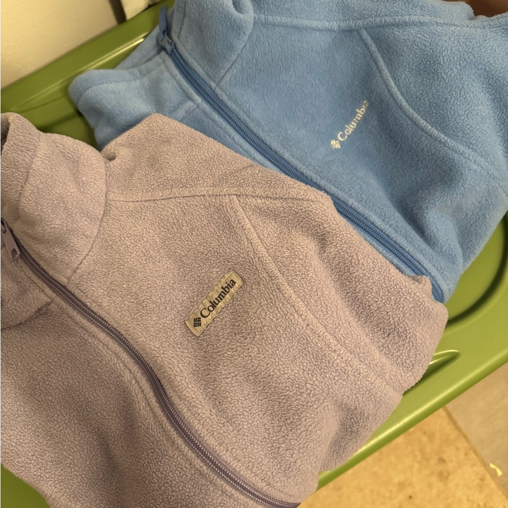 2 Columbia Fleece Jackets in Blue and Gray